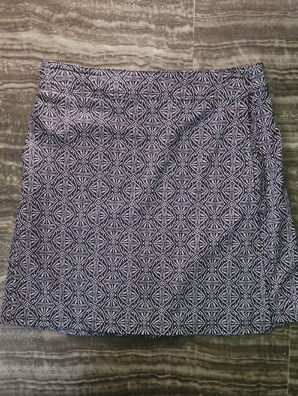 RipSkirt length 2 Black Pearl Batik size medium